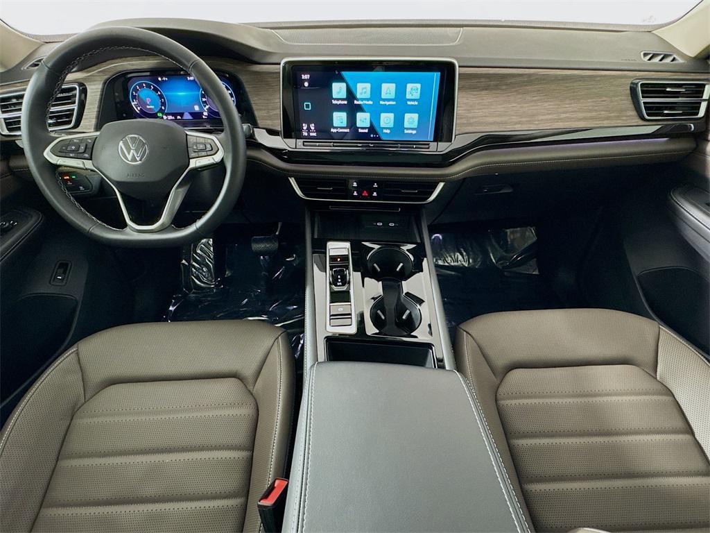 new 2025 Volkswagen Atlas car, priced at $48,836