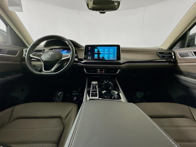 new 2025 Volkswagen Atlas car, priced at $49,336