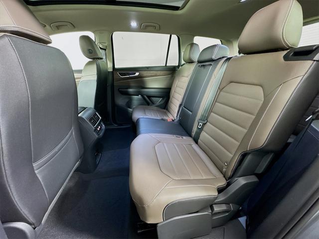 new 2025 Volkswagen Atlas car, priced at $49,336