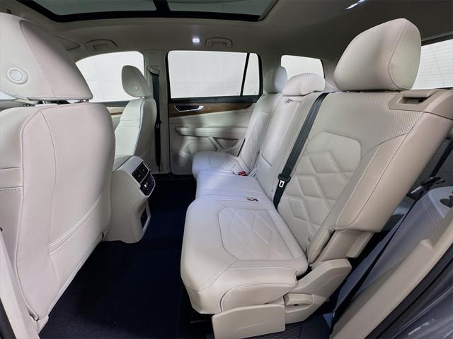 new 2025 Volkswagen Atlas car, priced at $45,636