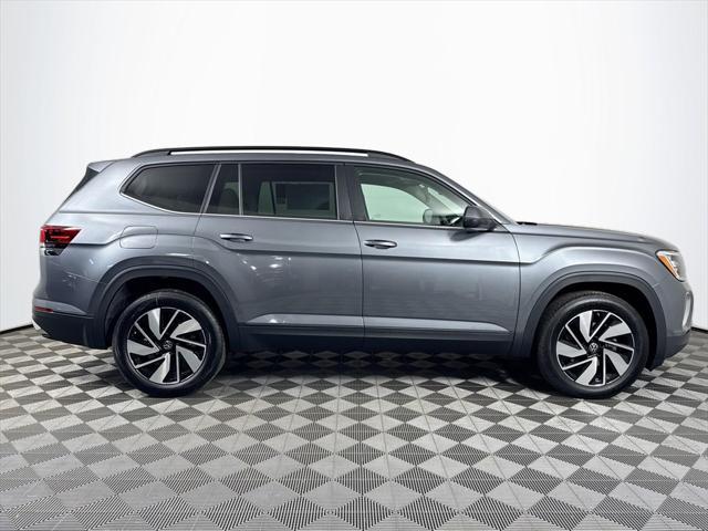 new 2025 Volkswagen Atlas car, priced at $45,636