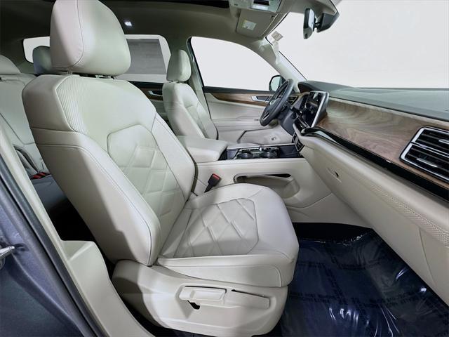 new 2025 Volkswagen Atlas car, priced at $45,636