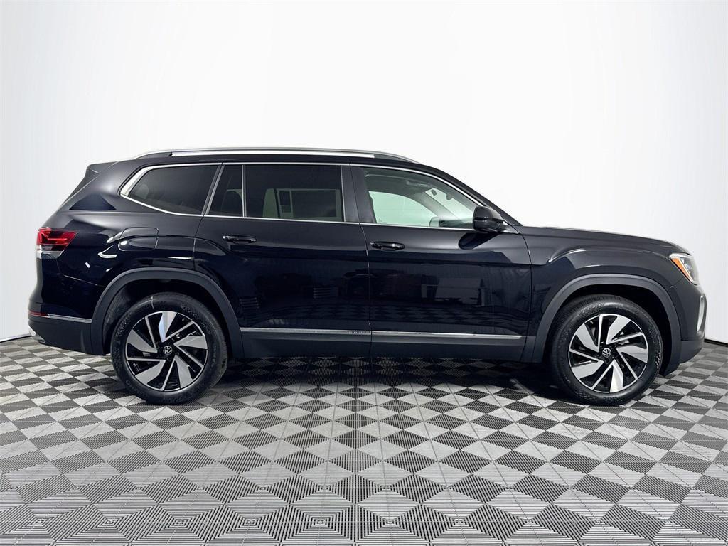 new 2025 Volkswagen Atlas car, priced at $49,072