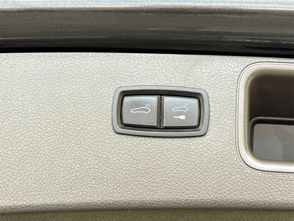 used 2017 Porsche Macan car, priced at $11,444