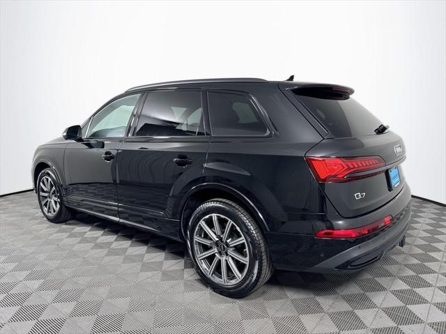 used 2024 Audi Q7 car, priced at $52,997