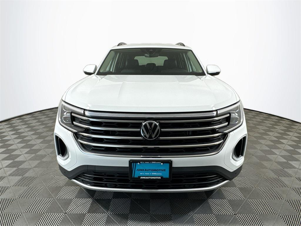 used 2025 Volkswagen Atlas car, priced at $38,242