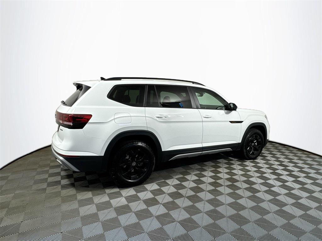 used 2025 Volkswagen Atlas car, priced at $41,498