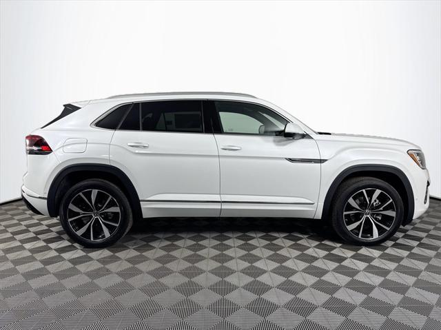 new 2025 Volkswagen Atlas Cross Sport car, priced at $53,372