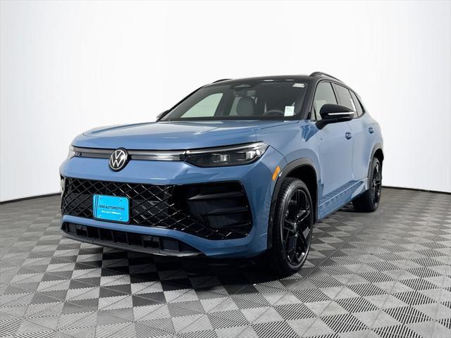 new 2025 Volkswagen Tiguan car, priced at $38,878