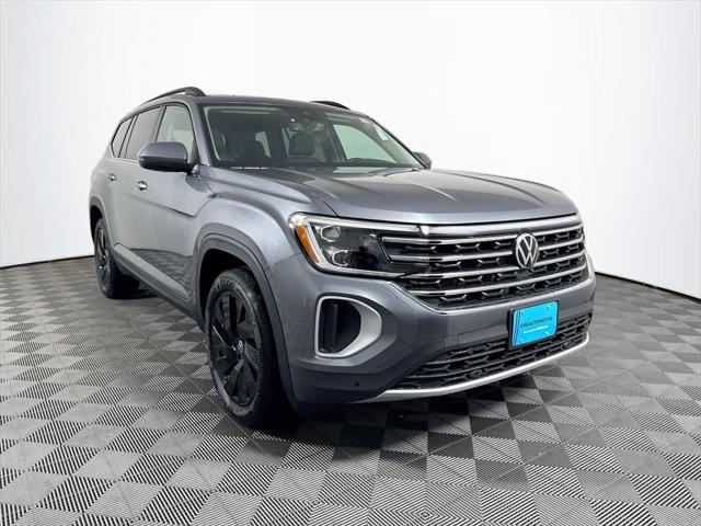 new 2025 Volkswagen Atlas car, priced at $46,475