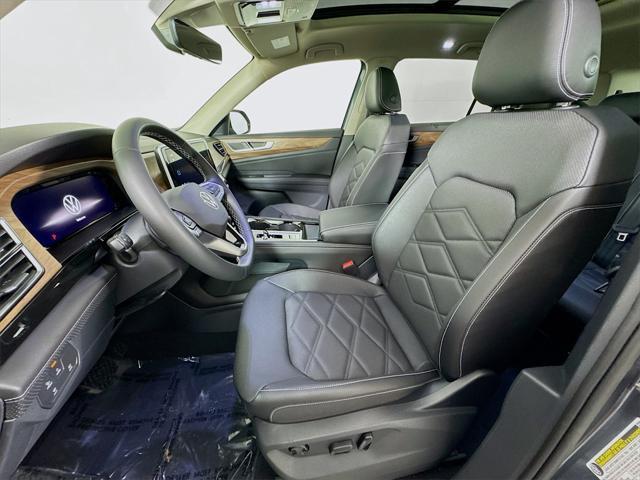 new 2025 Volkswagen Atlas car, priced at $46,475