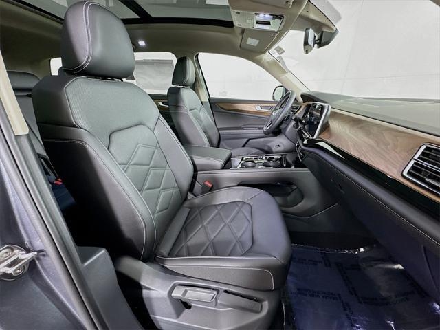new 2025 Volkswagen Atlas car, priced at $46,475
