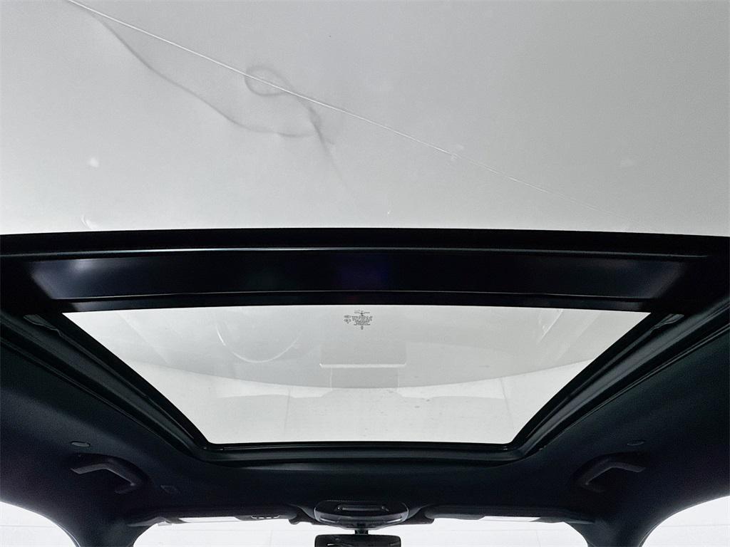 used 2021 Lincoln Nautilus car, priced at $31,492