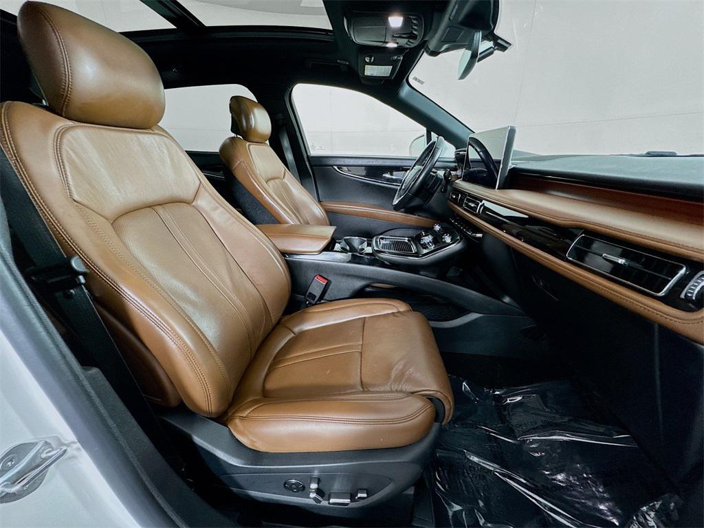 used 2021 Lincoln Nautilus car, priced at $31,492