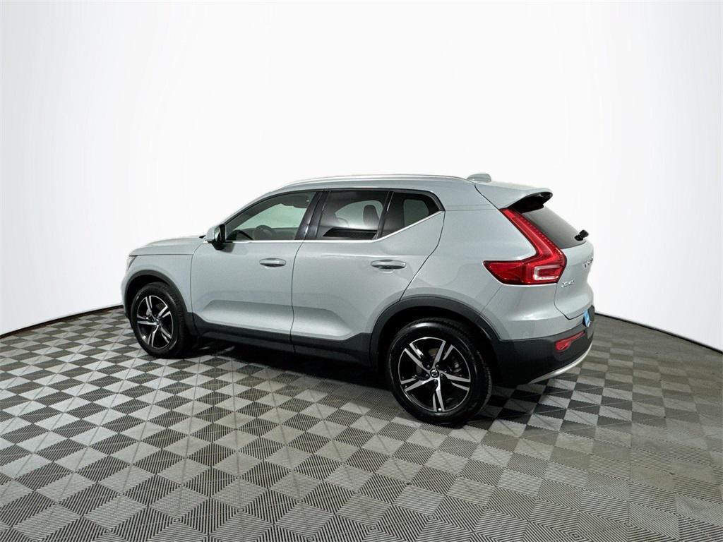 used 2025 Volvo XC40 car, priced at $30,992