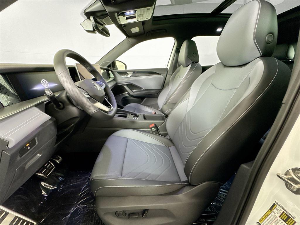 new 2025 Volkswagen Tiguan car, priced at $39,225