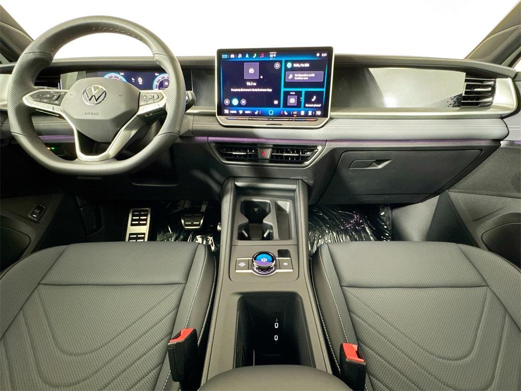 new 2025 Volkswagen Tiguan car, priced at $39,225