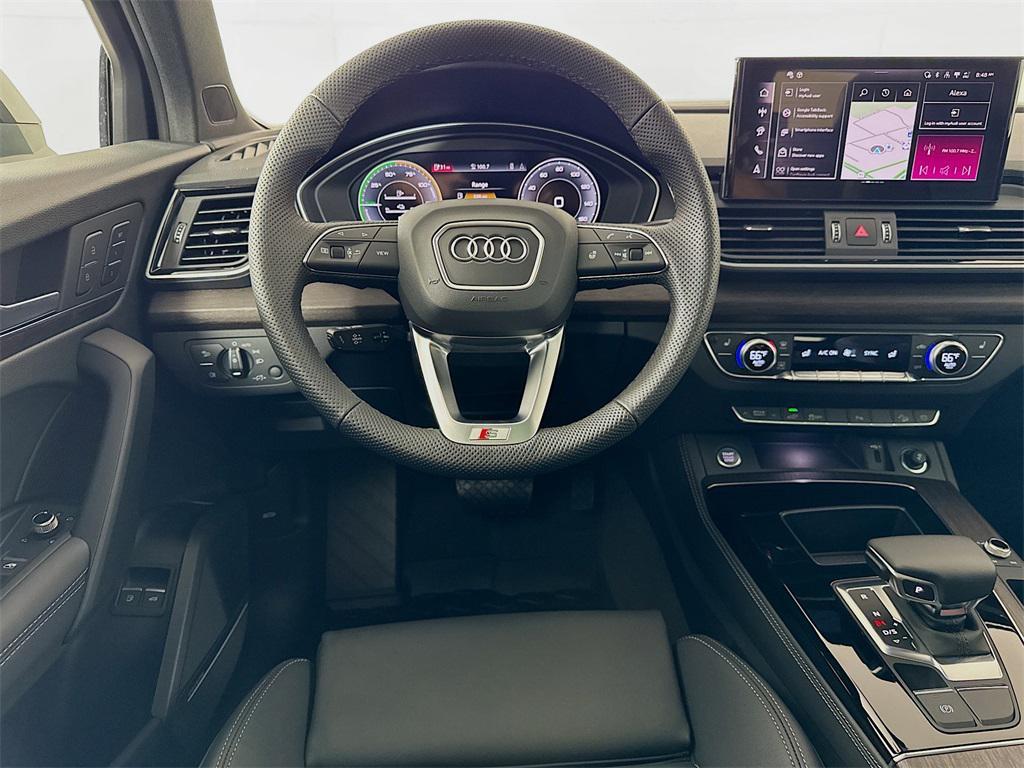 new 2025 Audi Q5 car, priced at $69,475