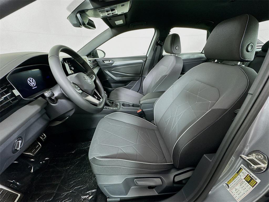 new 2025 Volkswagen Jetta car, priced at $25,024