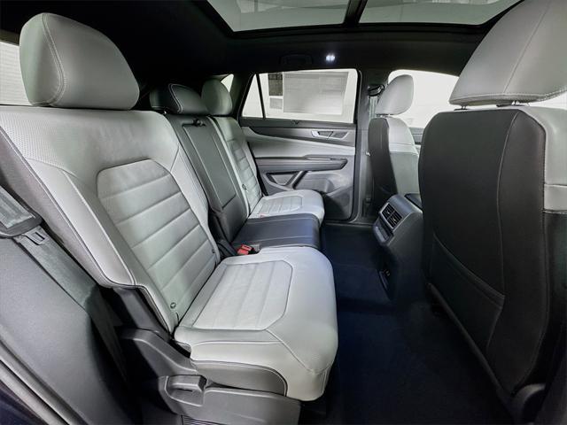new 2025 Volkswagen Atlas Cross Sport car, priced at $49,980