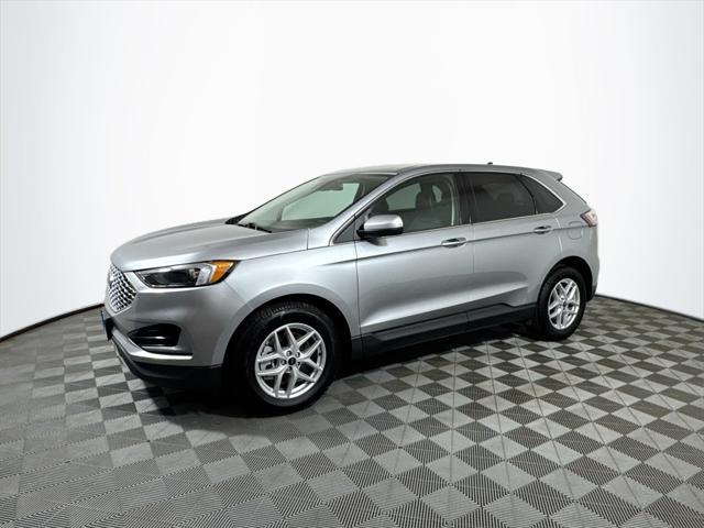used 2024 Ford Edge car, priced at $25,997