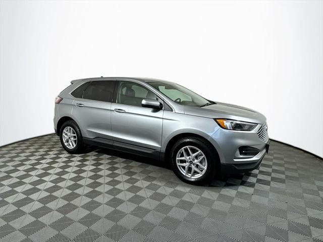 used 2024 Ford Edge car, priced at $25,997