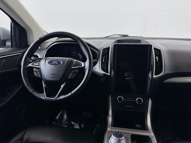 used 2024 Ford Edge car, priced at $25,997