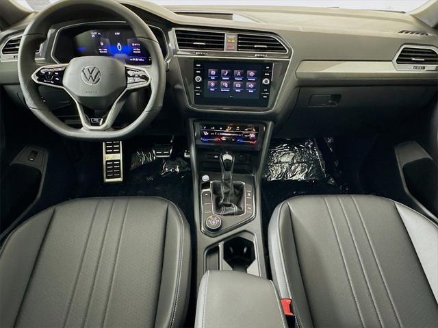 new 2024 Volkswagen Tiguan car, priced at $37,663