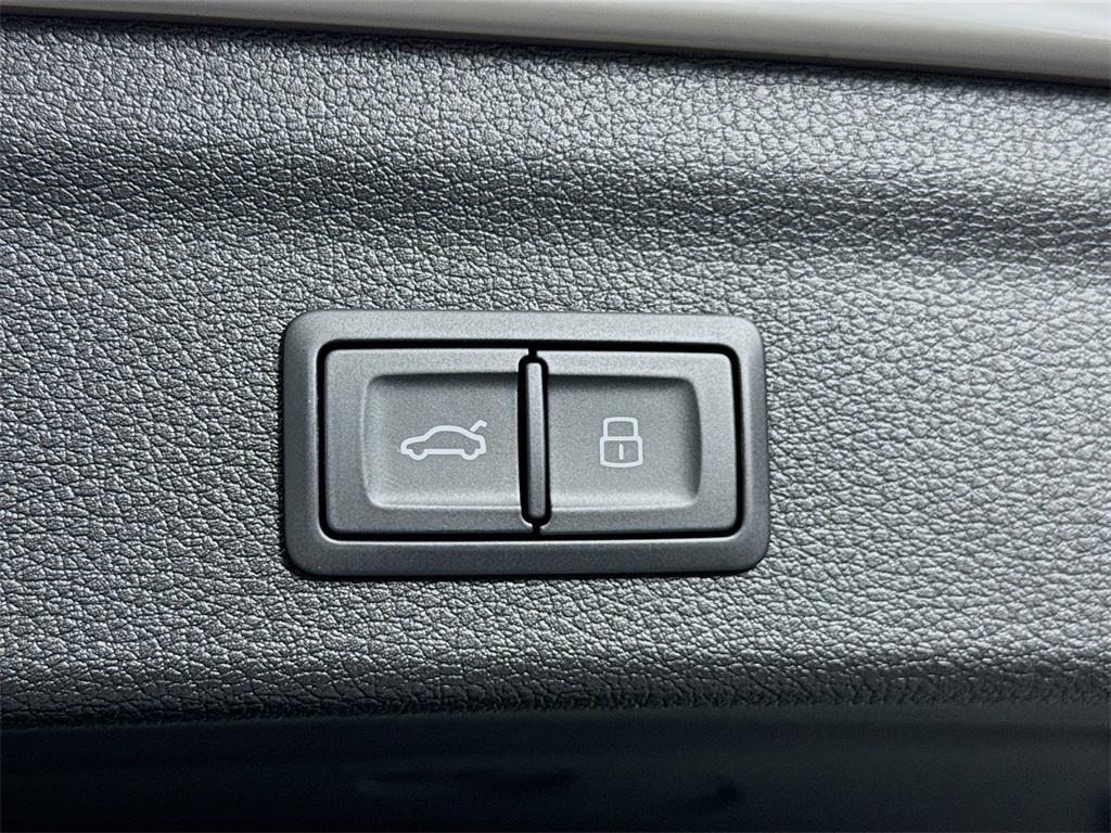 new 2025 Audi Q3 car, priced at $43,015