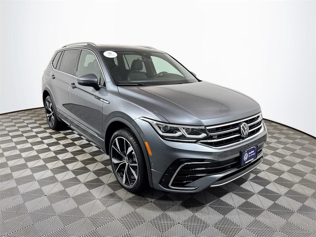 used 2024 Volkswagen Tiguan car, priced at $30,668