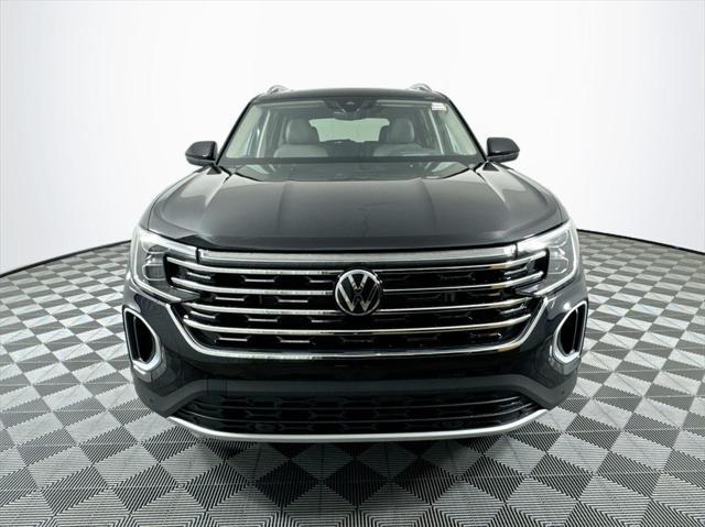 new 2024 Volkswagen Atlas car, priced at $49,846