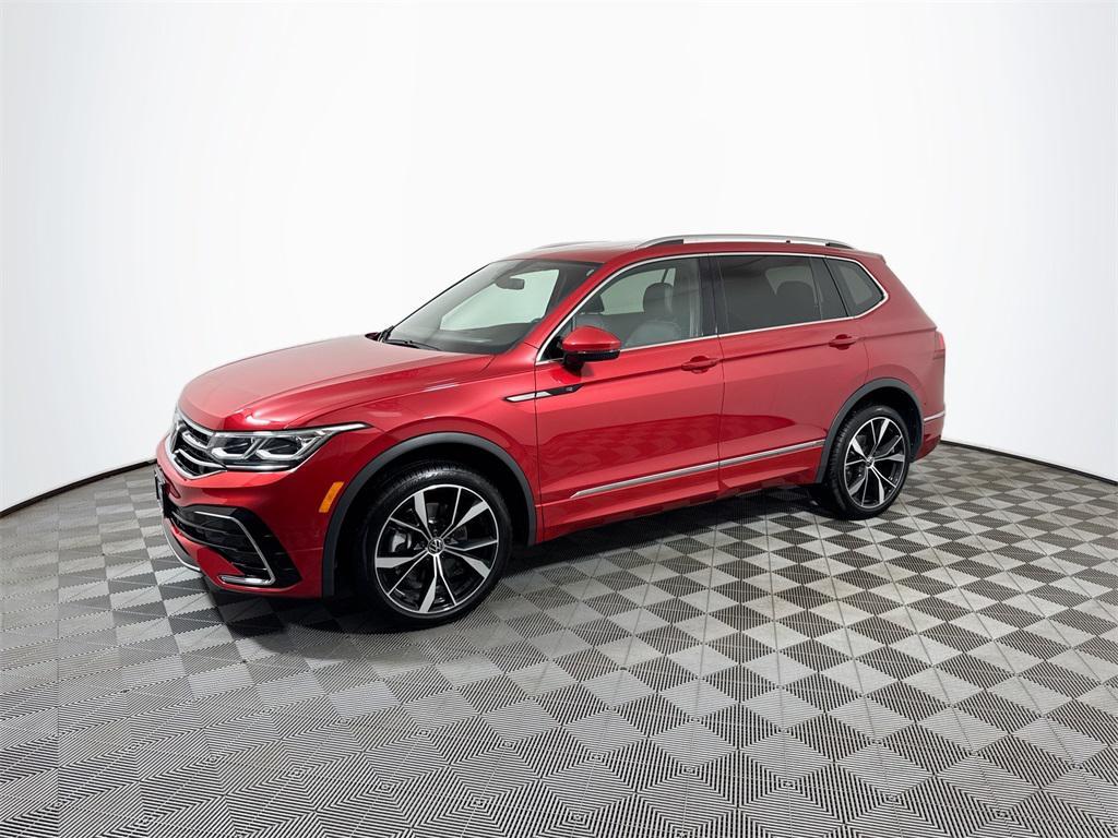 used 2024 Volkswagen Tiguan car, priced at $30,971