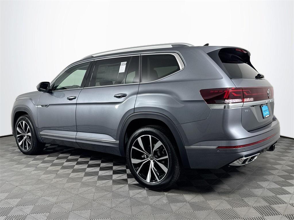 new 2025 Volkswagen Atlas car, priced at $54,738
