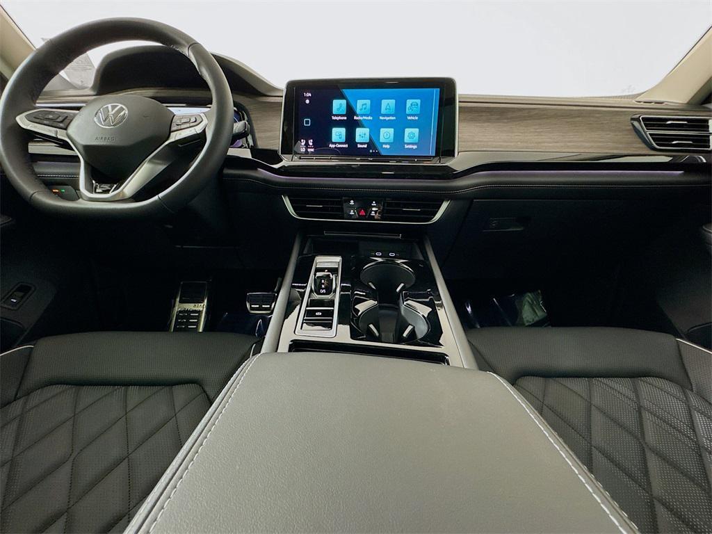 new 2025 Volkswagen Atlas car, priced at $54,738
