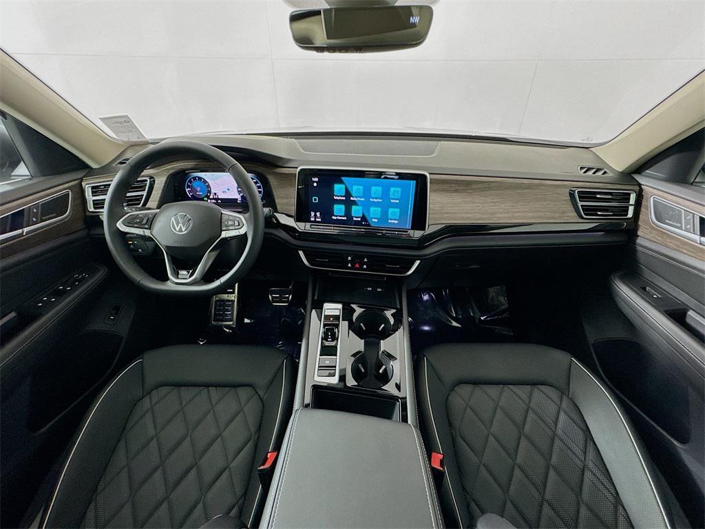 new 2025 Volkswagen Atlas car, priced at $54,738
