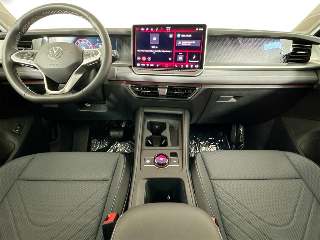 new 2025 Volkswagen Tiguan car, priced at $36,770
