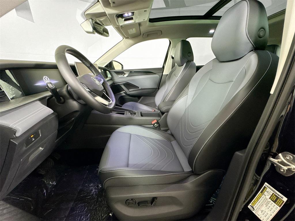 new 2025 Volkswagen Tiguan car, priced at $36,770