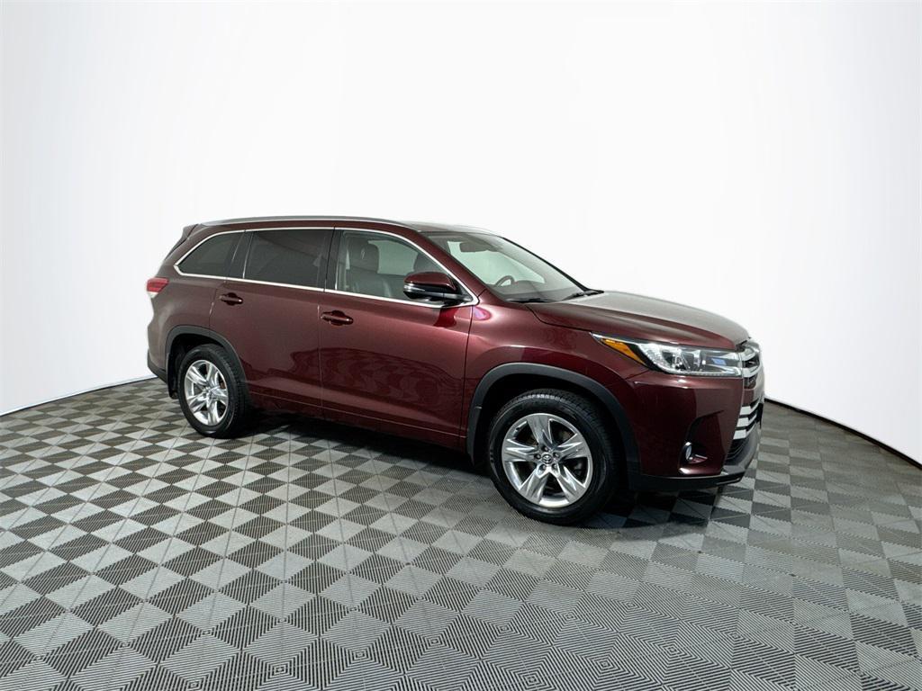 used 2018 Toyota Highlander car, priced at $18,772