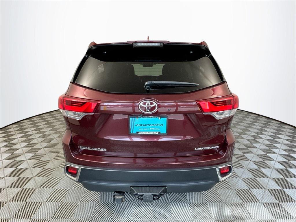 used 2018 Toyota Highlander car, priced at $18,772