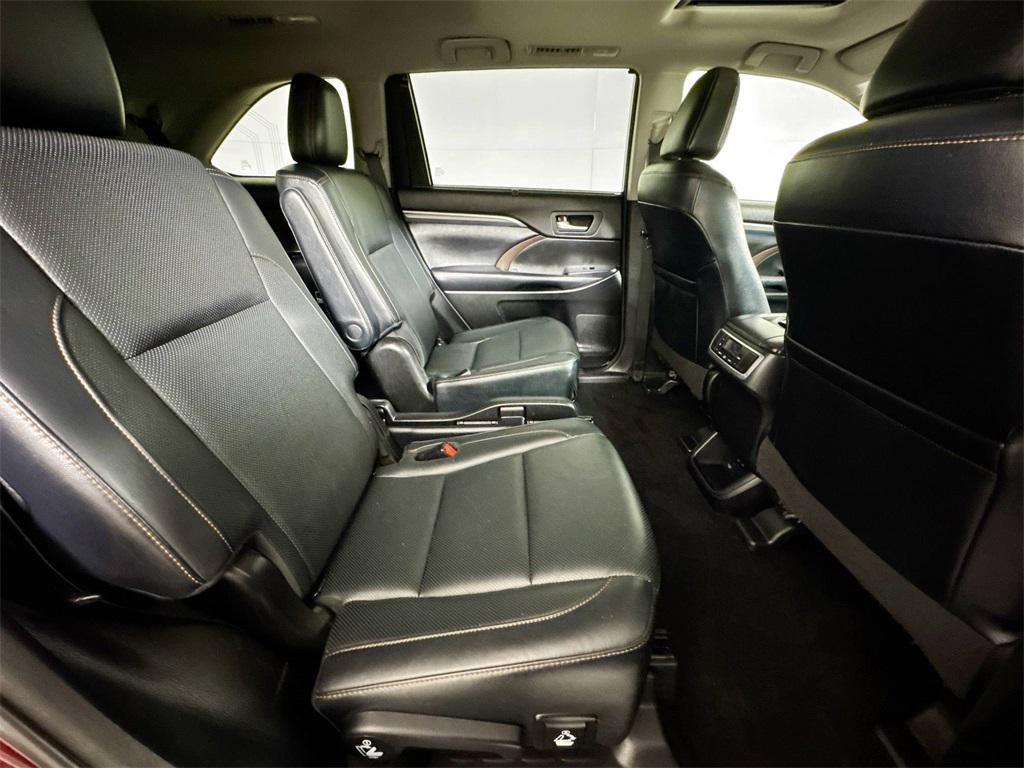 used 2018 Toyota Highlander car, priced at $18,772