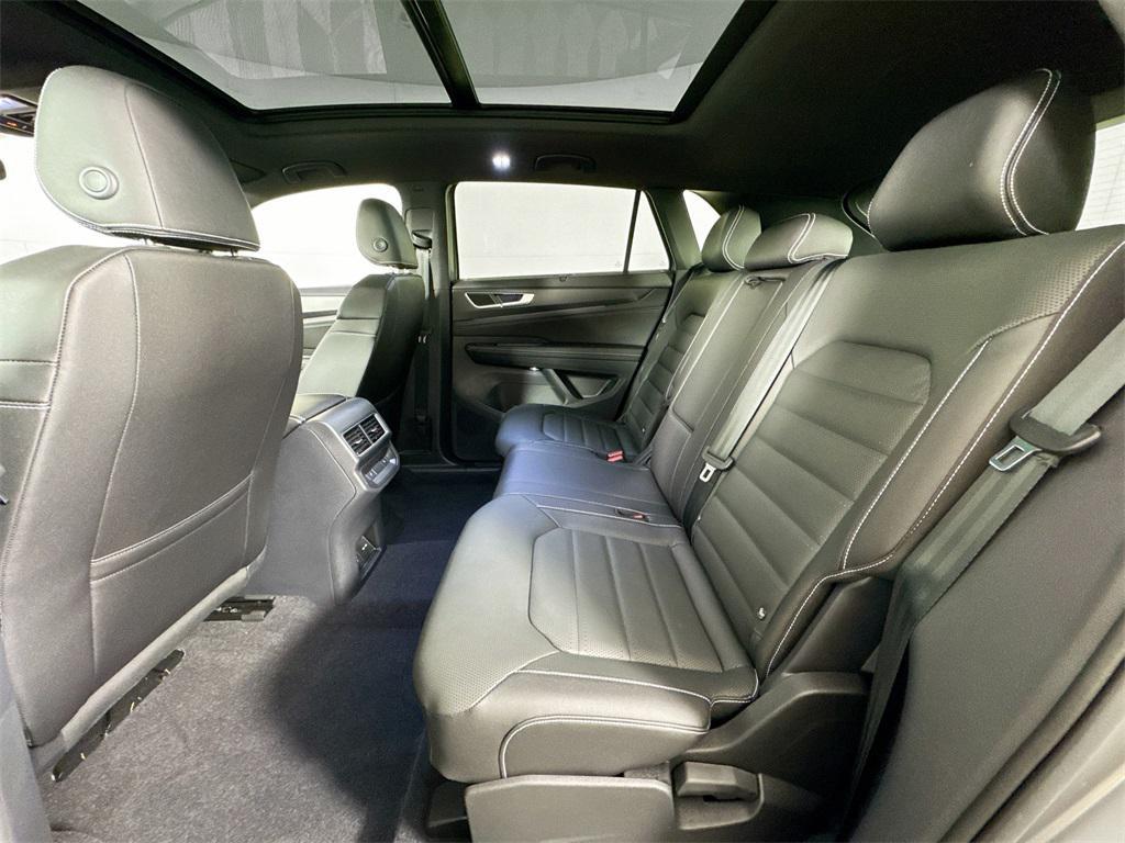 new 2025 Volkswagen Atlas Cross Sport car, priced at $50,358