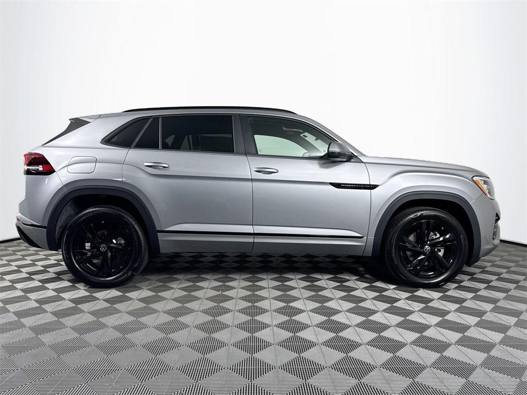 new 2025 Volkswagen Atlas Cross Sport car, priced at $50,358