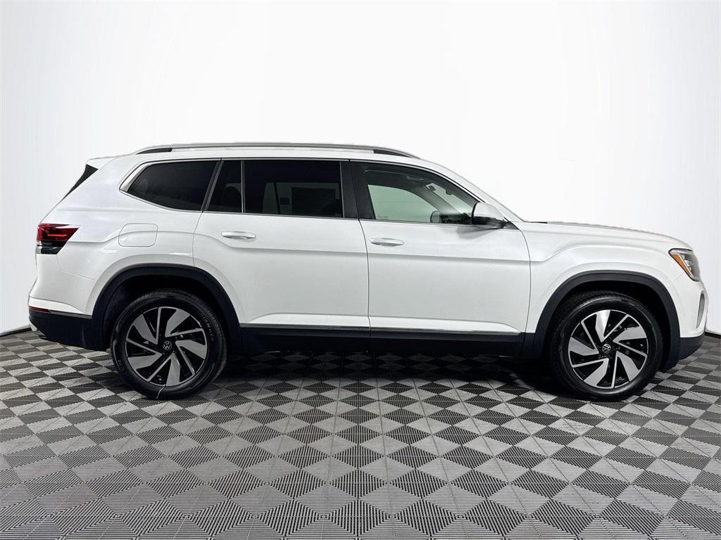 new 2025 Volkswagen Atlas car, priced at $49,509
