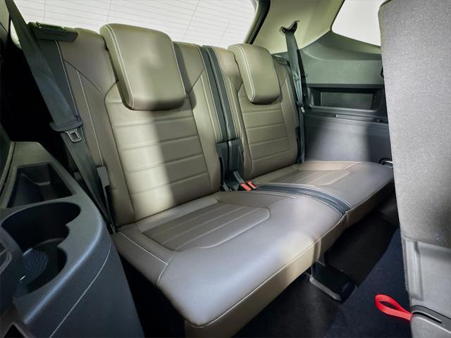 new 2025 Volkswagen Atlas car, priced at $49,509