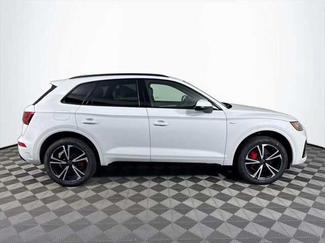 new 2025 Audi Q5 car, priced at $57,107