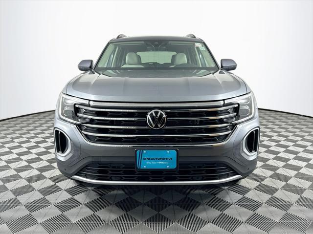 new 2025 Volkswagen Atlas car, priced at $47,073