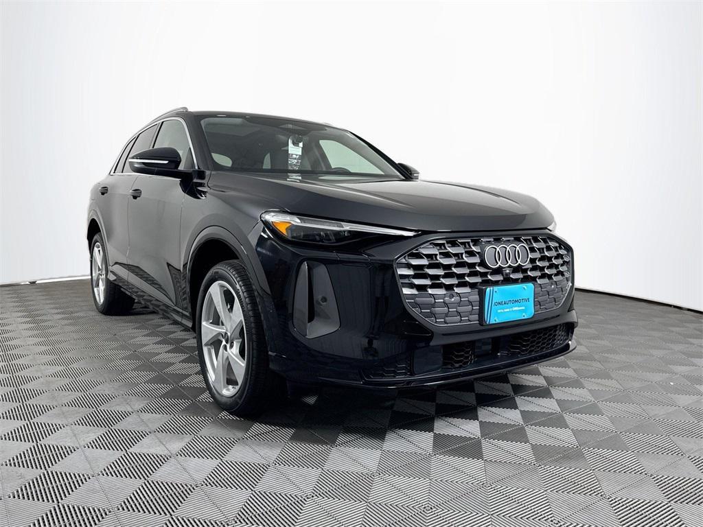 new 2025 Audi Q5 car, priced at $61,300
