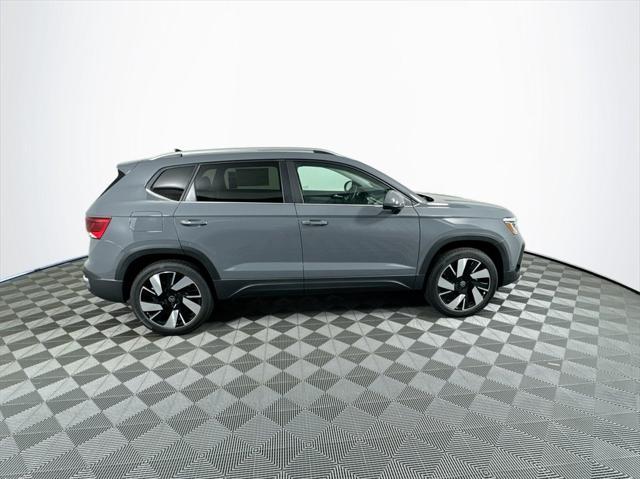 new 2024 Volkswagen Taos car, priced at $35,073