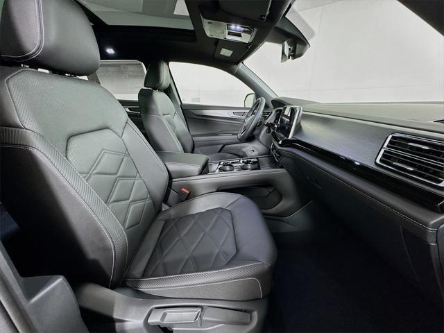 new 2025 Volkswagen Atlas Cross Sport car, priced at $45,451