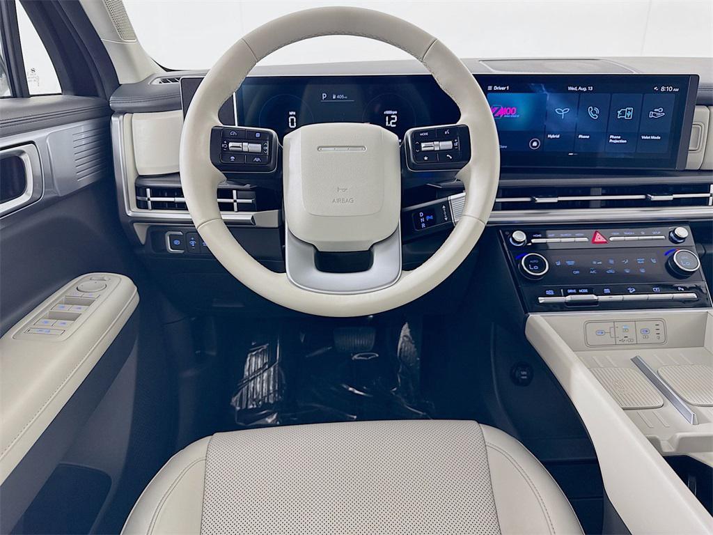used 2024 Hyundai Santa Fe car, priced at $32,422